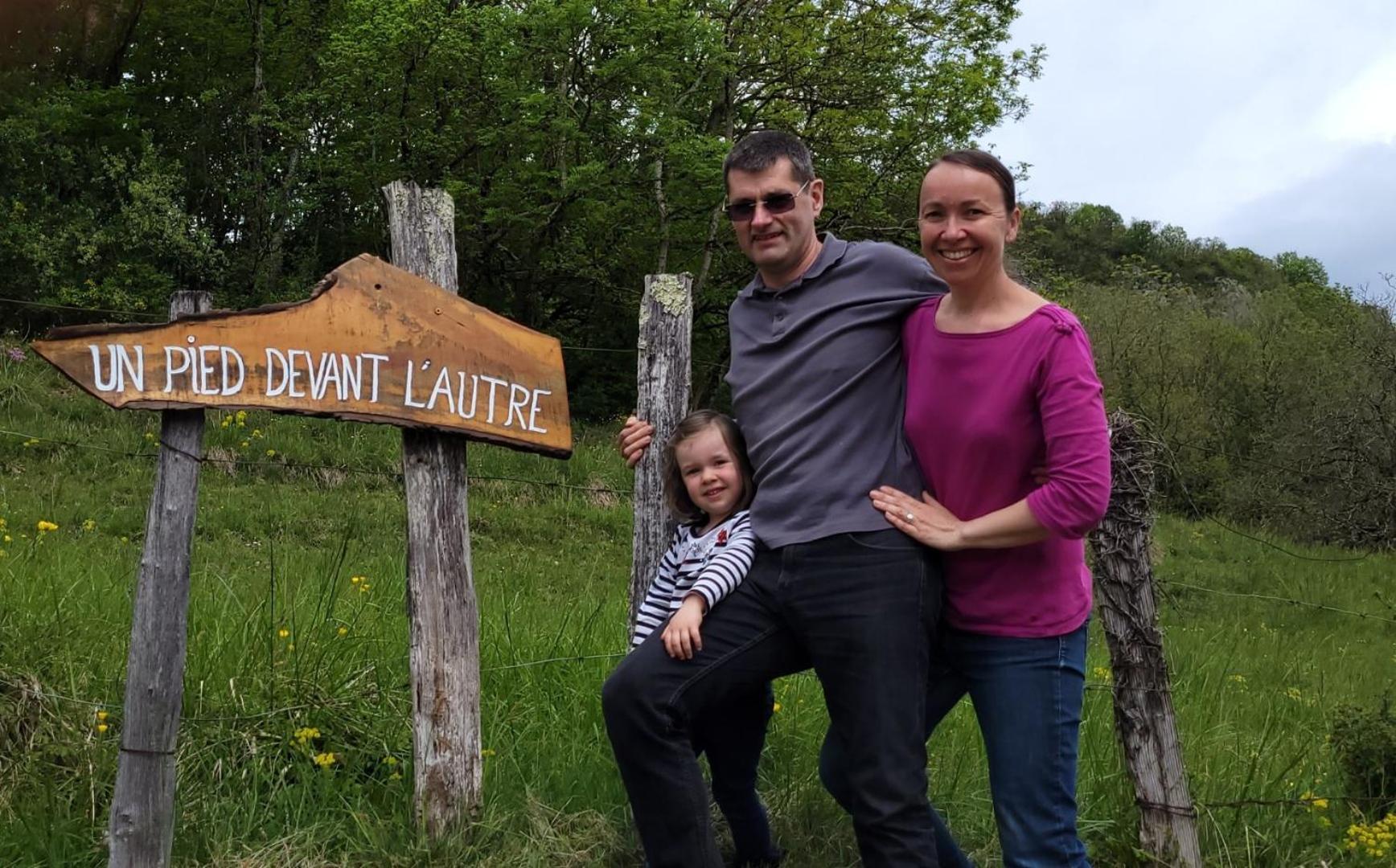 Un Pied Devant L'Autre Sainte-Marie-D'Alvey Exterior foto