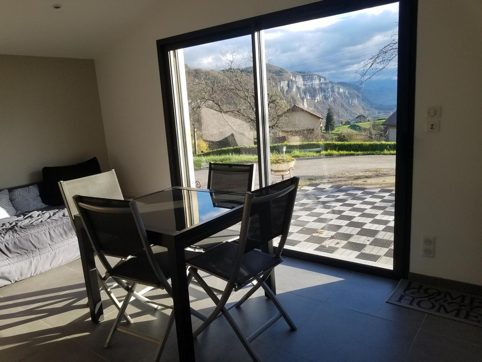 Un Pied Devant L'Autre Sainte-Marie-D'Alvey Exterior foto